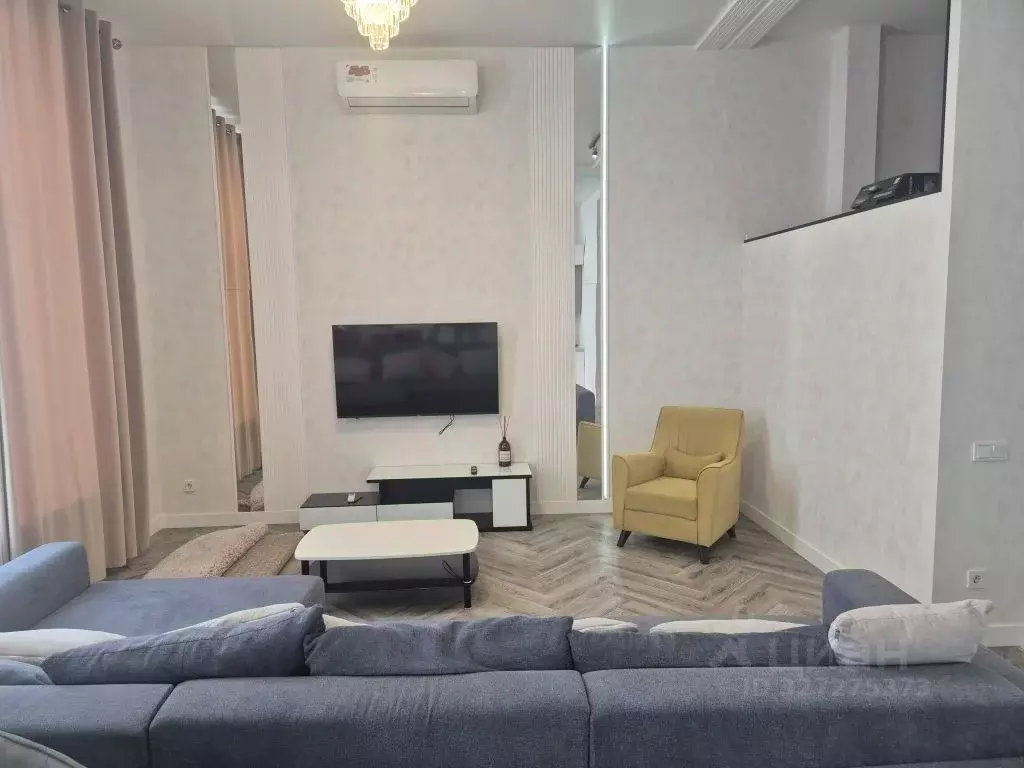 2-к кв. Нижегородская область, Нижний Новгород ул. Максима Горького, ... - Фото 2