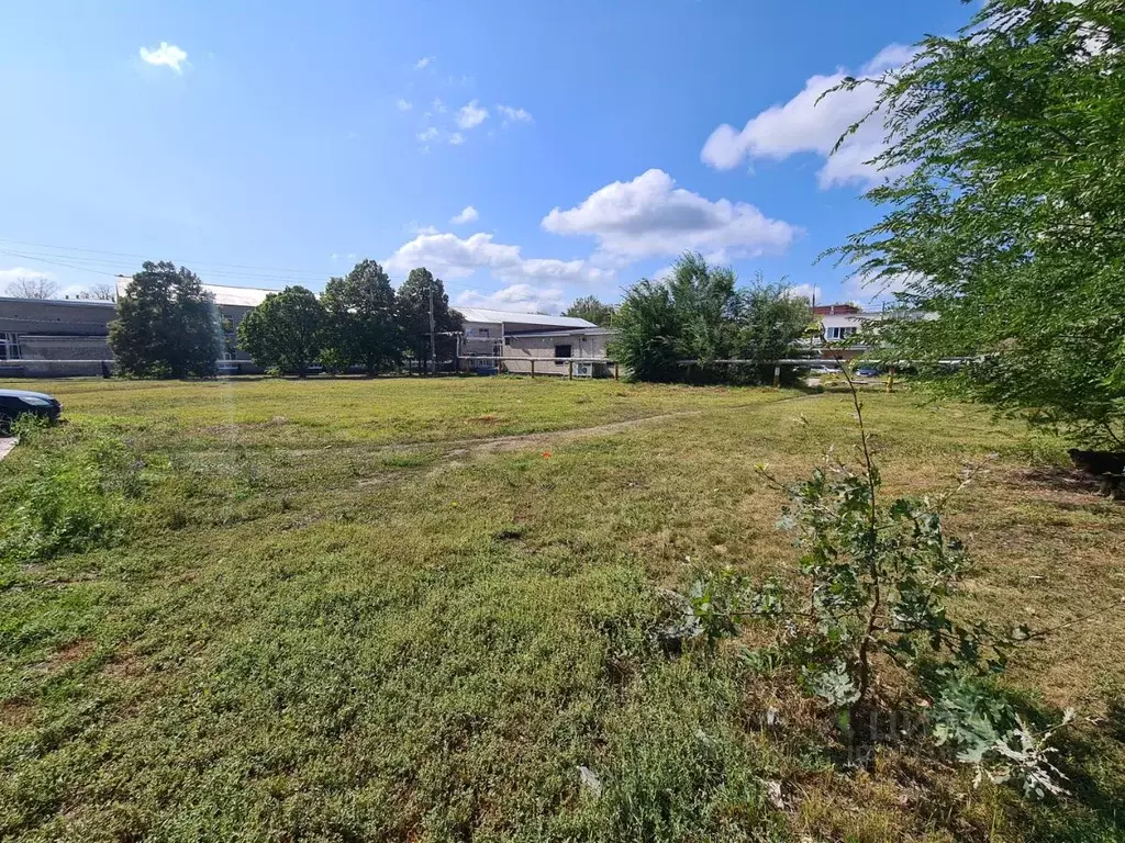 Участок в Самарская область, Кинель городской округ, Усть-Кинельский ... - Фото 1