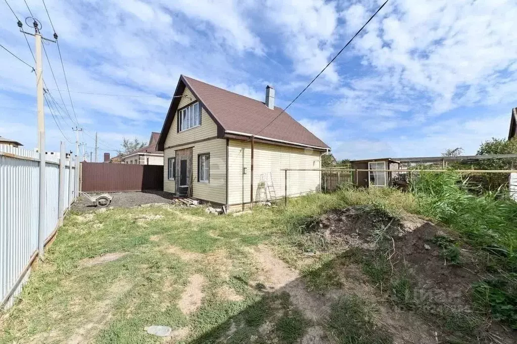 Дом в Ростовская область, Батайск Крымская ул. (95 м) - Фото 1