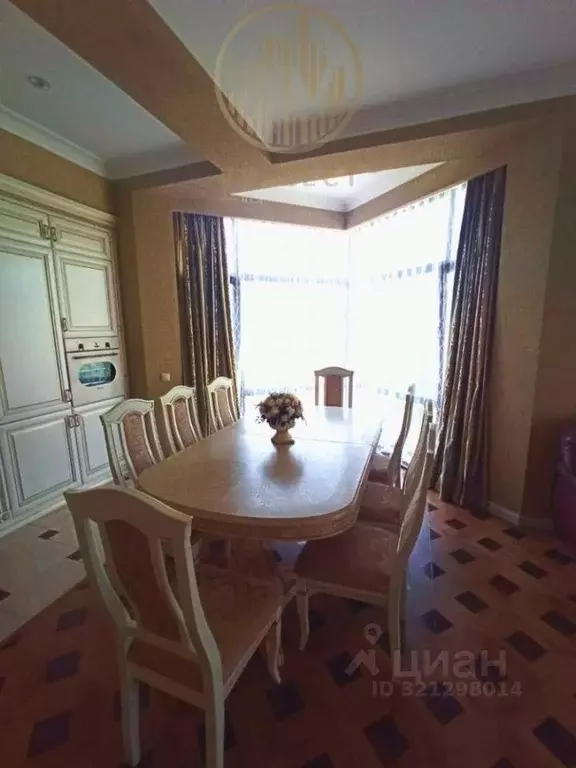 3-к кв. Ставропольский край, Кисловодск ул. Шаумяна, 31/33 (109.1 м) - Фото 1