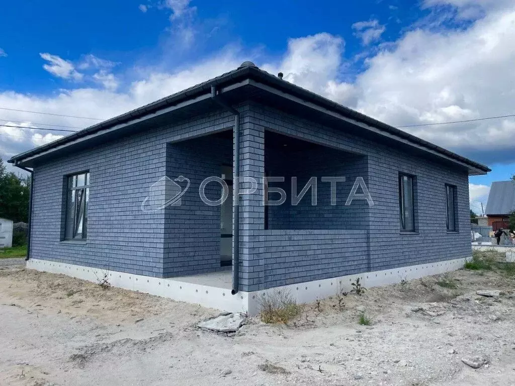 Дом в Тюменская область, Тюмень Березняковский мкр, ул. Березняковская ... - Фото 1