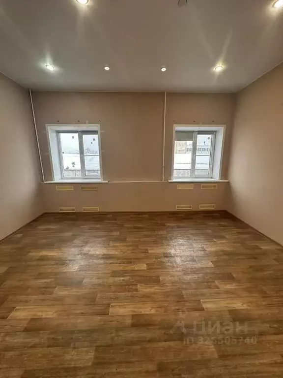 Офис в Московская область, Сергиев Посад просп. Красной Армии, 212Б ... - Фото 1