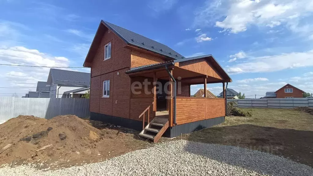 Дом в Свердловская область, Белоярский муниципальный округ, ГусиКлаб ... - Фото 1