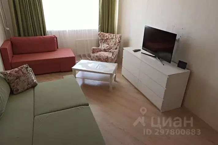 2-к кв. Волгоградская область, Волгоград Варшавская ул., 4 (68.0 м) - Фото 0
