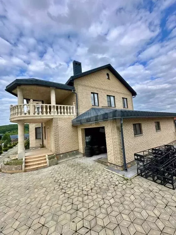 Дом в Мордовия, с. Лямбирь ул. Октябрьская, 86А (363 м) - Фото 1