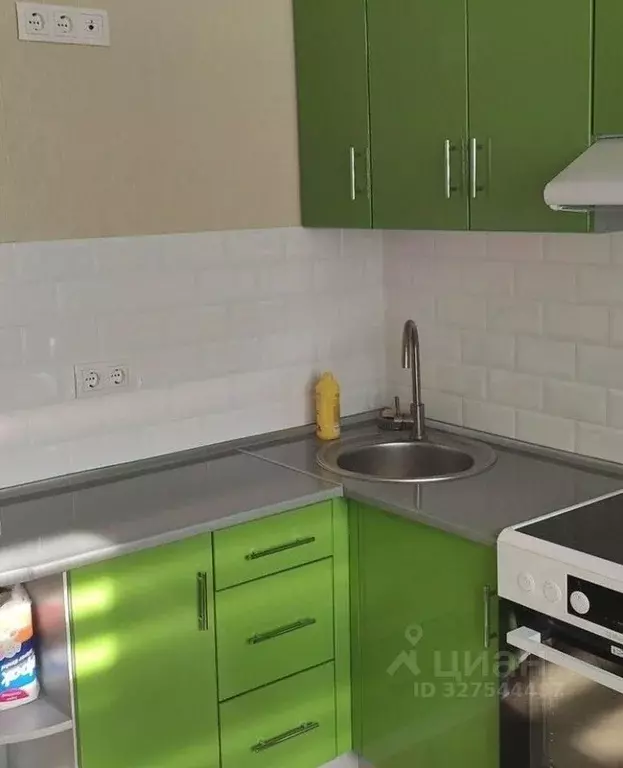 1-к кв. Алтайский край, Барнаул Новгородская ул., 20 (35.0 м) - Фото 1