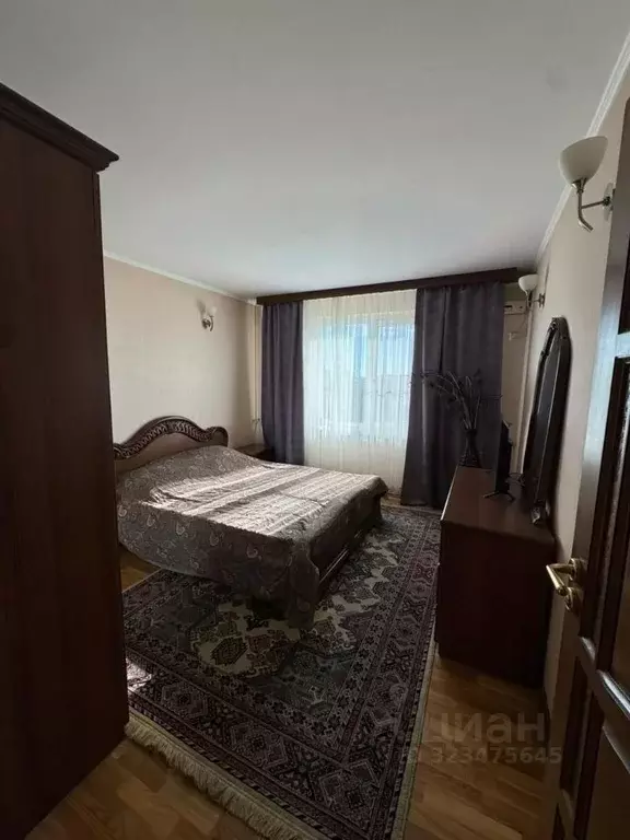 2-к кв. Краснодарский край, Краснодар ул. Красных Партизан, 105 (68.0 ... - Фото 1