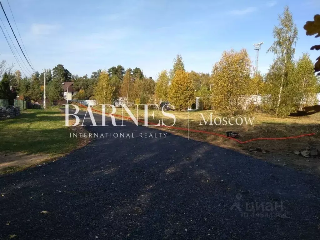 Участок в Московская область, Истра городской округ, д. Веледниково ... - Фото 1