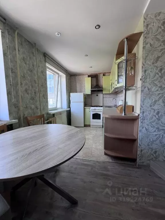 3-к кв. Калининградская область, Калининград Батальная ул., 73 (60.0 ... - Фото 1