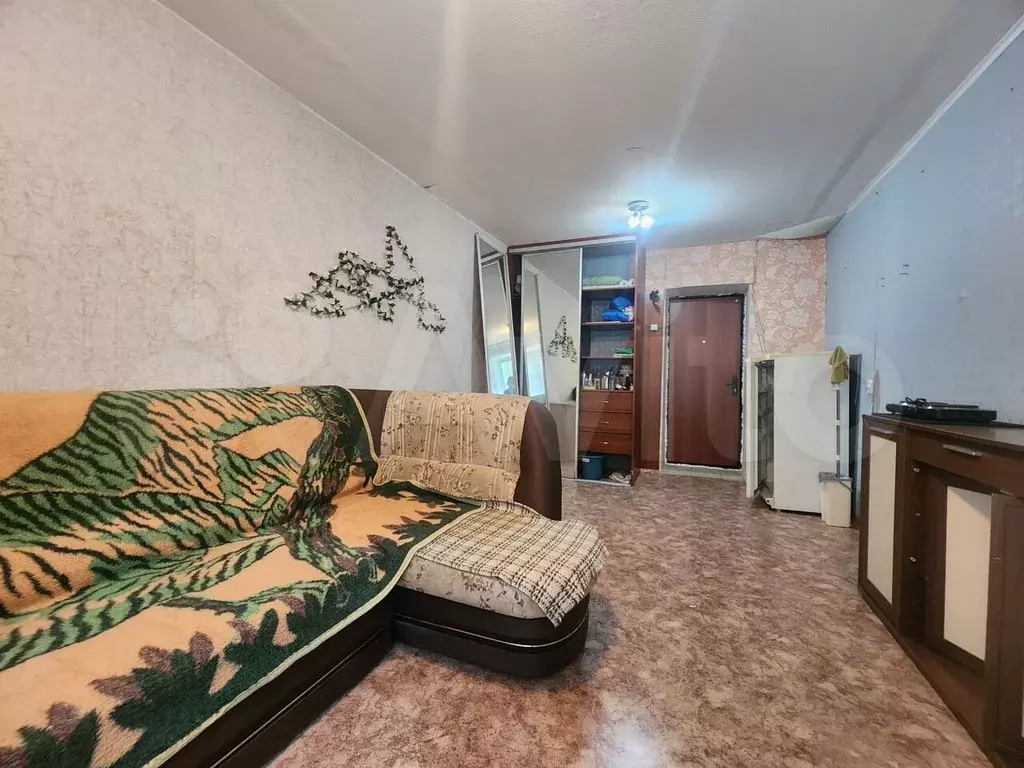Комната 17,5 м в 1-к., 2/5 эт. - Фото 1