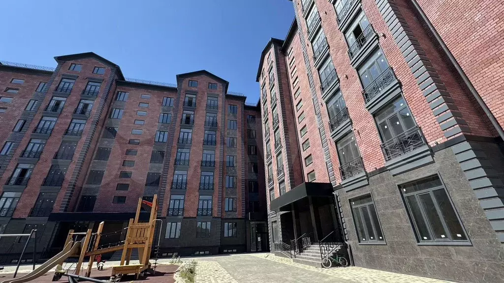 1-к. квартира, 50,5 м, 4/7 эт. - Фото 0