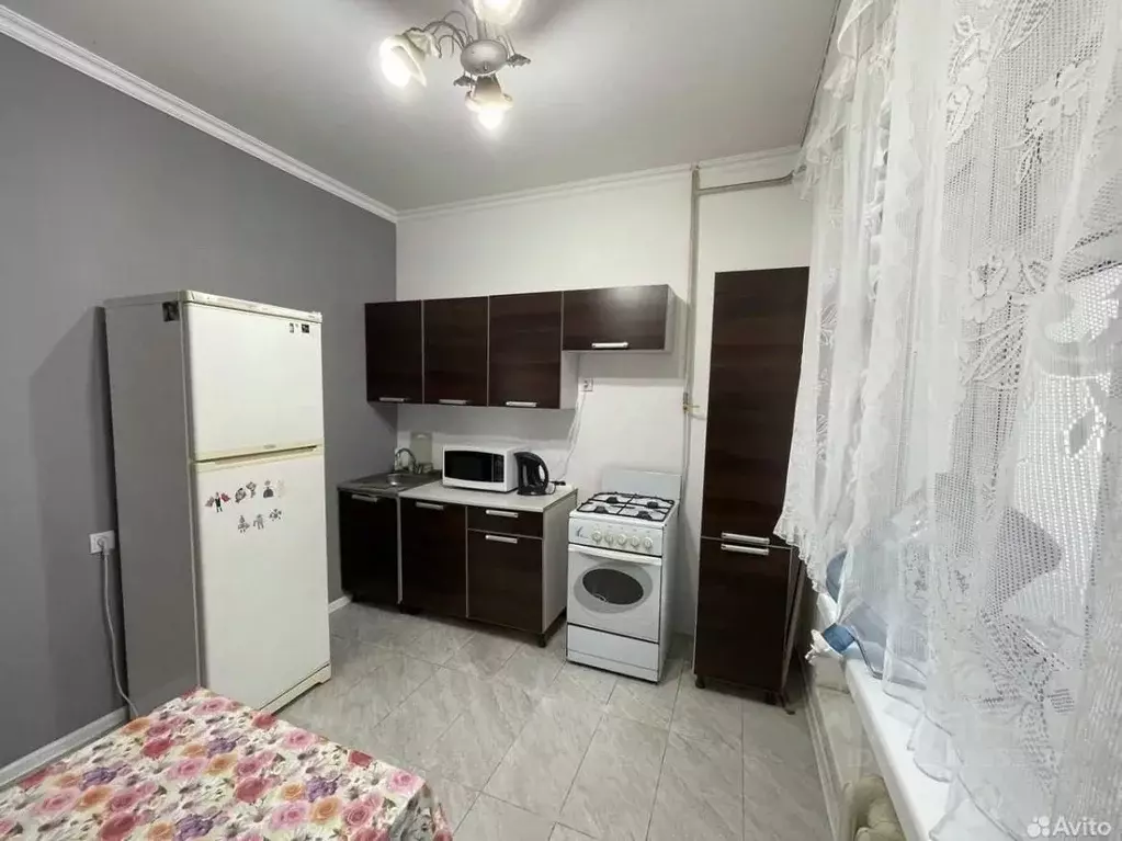 1-к кв. Саха (Якутия), Якутск 36-й кв-л, ул. Островского, 6 (46.0 м) - Фото 2