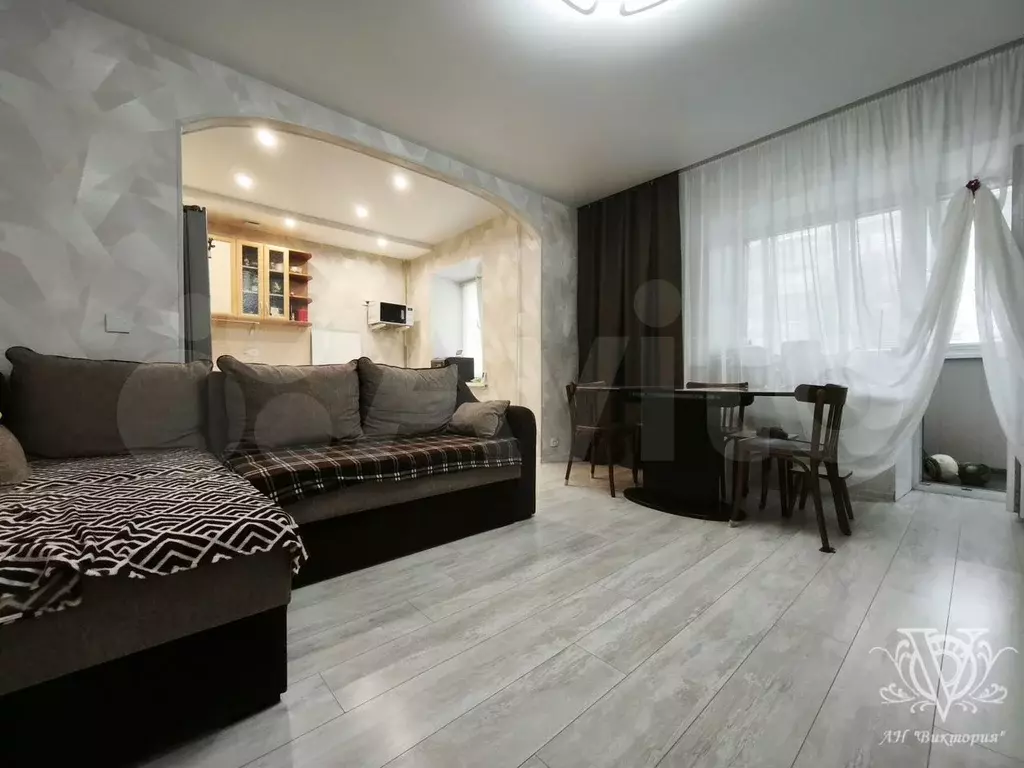 4-к. квартира, 75,5 м, 4/9 эт. - Фото 0