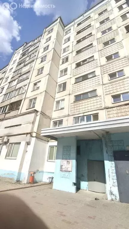 4-комнатная квартира: Белгород, улица Щорса, 46 (80 м) - Фото 0