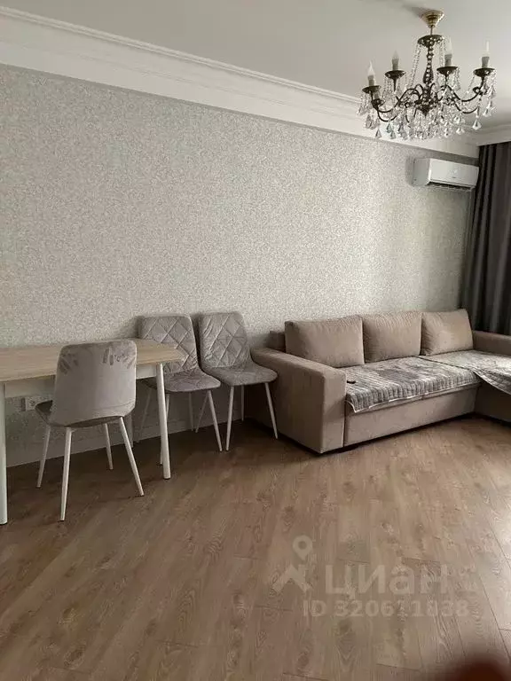 1-к кв. Дагестан, Каспийск просп. Акулиничева, 15Б (38.0 м) - Фото 1
