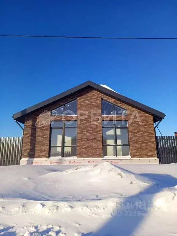 Дом в Тюменская область, Вагайский муниципальный округ, д. Елань ул. ... - Фото 1