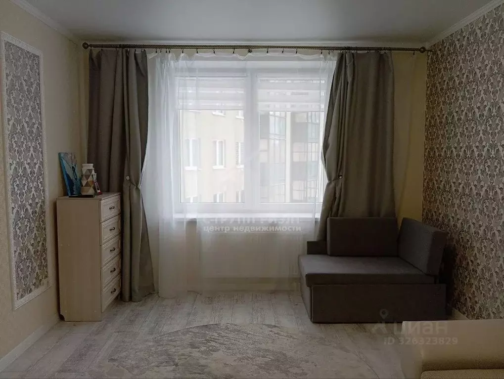 1-к кв. Калининградская область, Калининград Аэропортная ул., 1А (40.7 ... - Фото 1