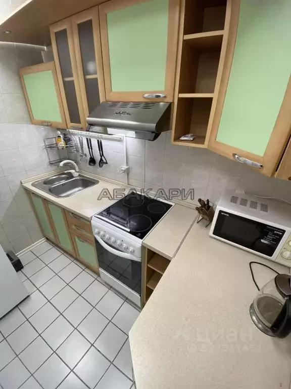 2-к кв. Красноярский край, Красноярск ул. Горького, 3а (55.0 м) - Фото 1