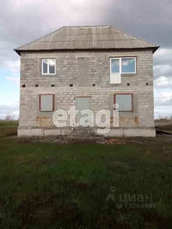 Дом в Липецкая область, Грязинский район, Бутырский сельсовет, с. ... - Фото 0