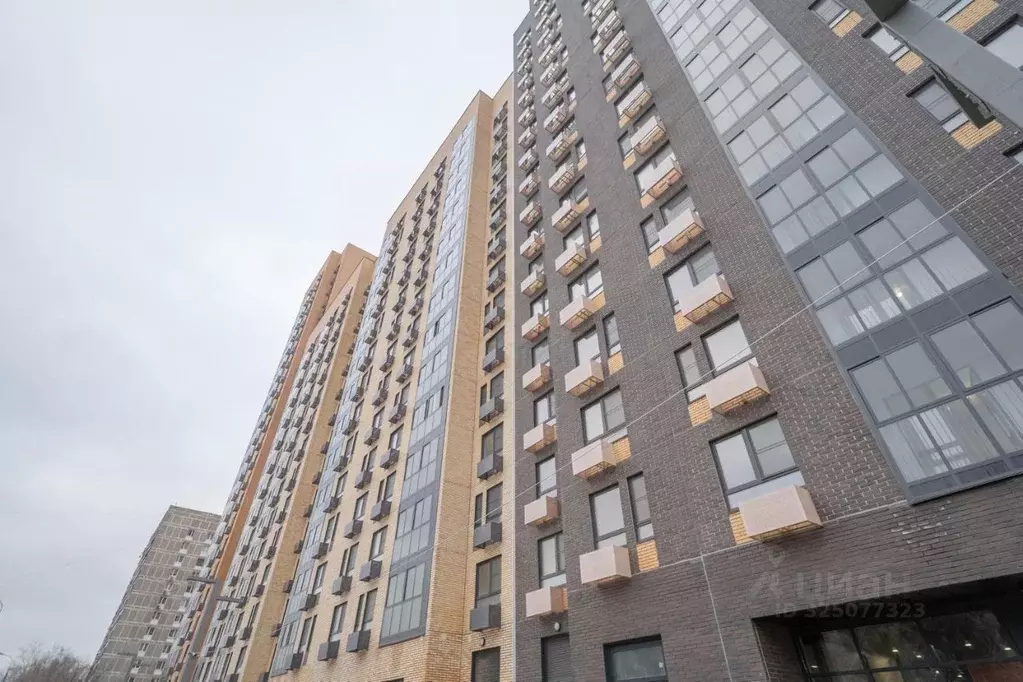 Гараж в Москва 3-я Владимирская ул., 23 (13 м) - Фото 1