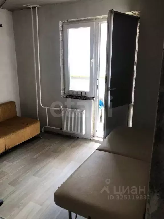 1-к кв. Оренбургская область, Оренбург ул. Автомобилистов, 15 (34.0 м) - Фото 1