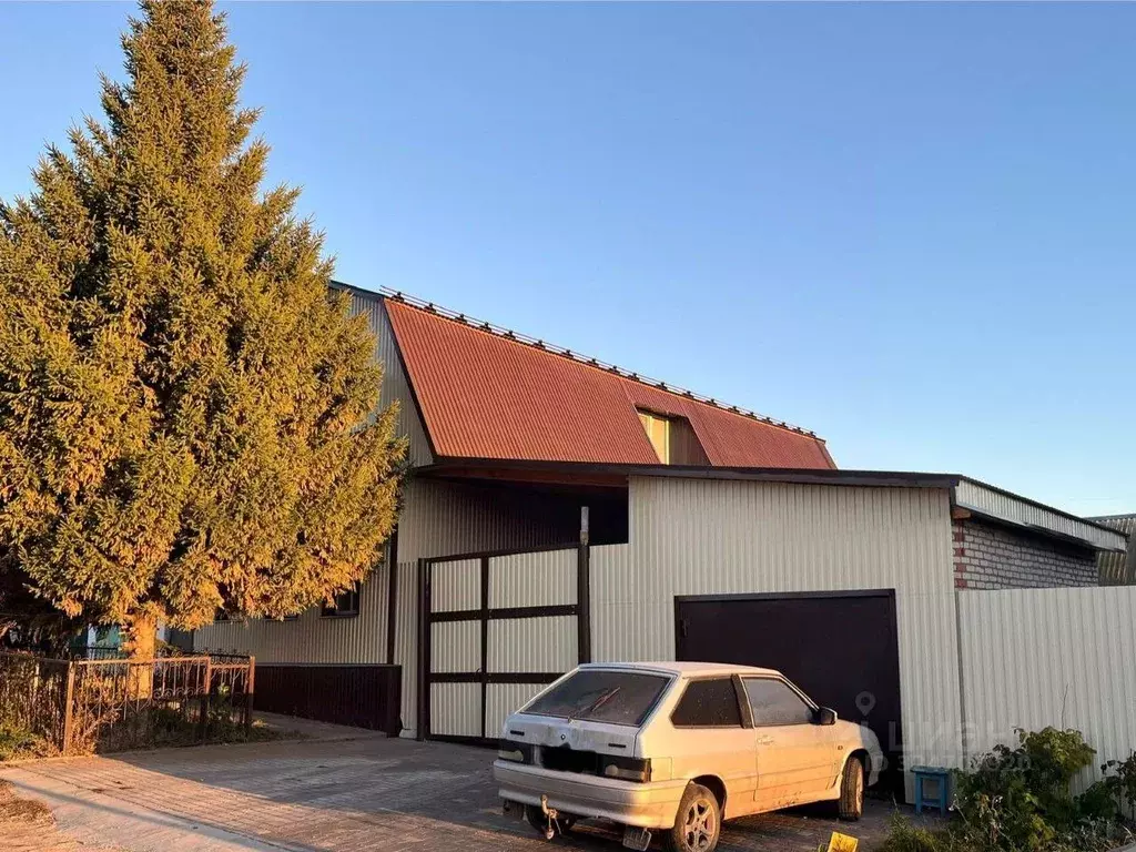 Дом в Оренбургская область, Бугуруслан 1-й Кузнецкий пер. (113 м) - Фото 2