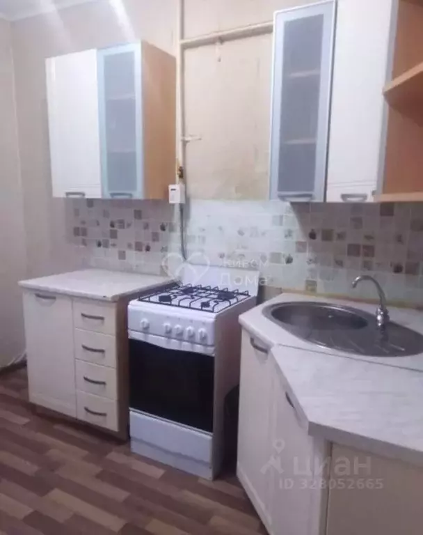 2-к кв. Волгоградская область, Волгоград ул. Одоевского, 59 (43.9 м) - Фото 1