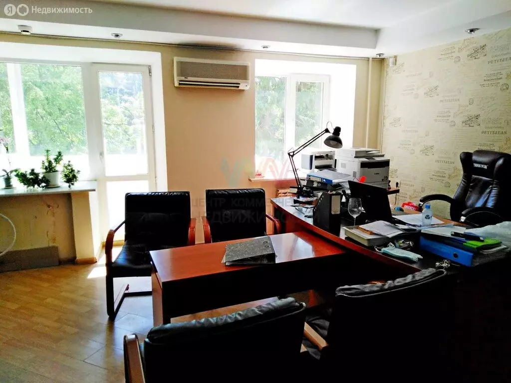 Офис (261 м) - Фото 1