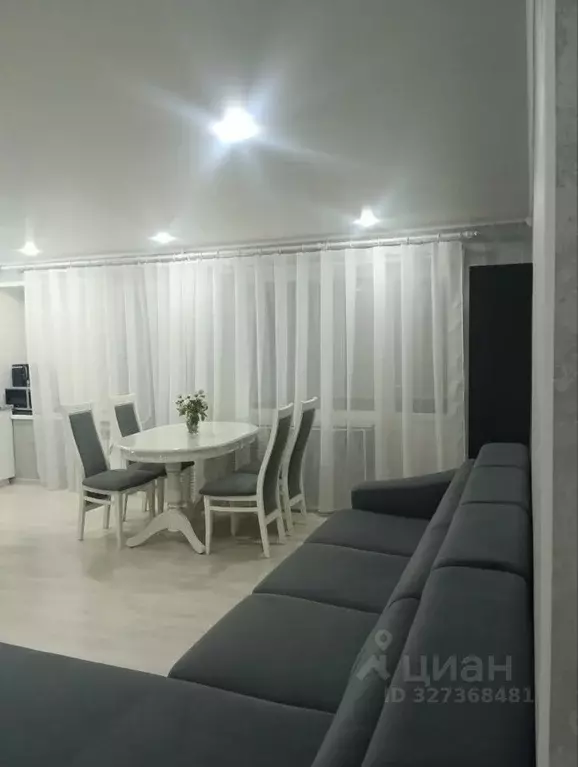 3-к кв. Башкортостан, Кумертау ул. Карла Маркса, 3 (56.6 м) - Фото 1