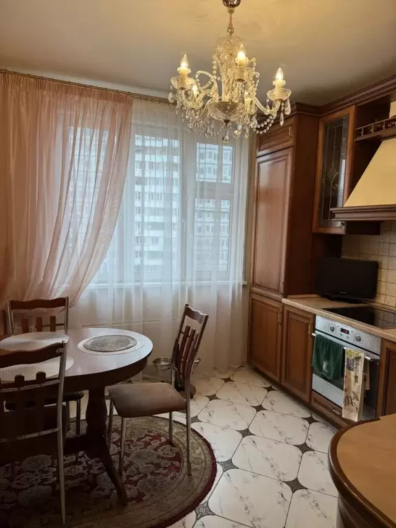 Продается 3-комнатная квартира - Фото 1