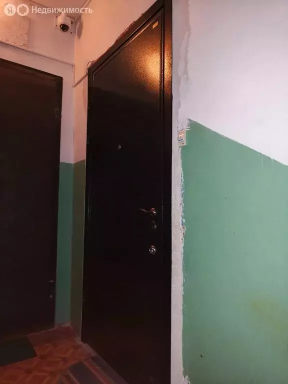 2-комнатная квартира: Серпухов, улица Дзержинского, 2 (57 м) - Фото 0