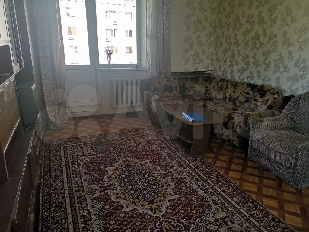 1-к. квартира, 38 м, 8/9 эт. - Фото 0