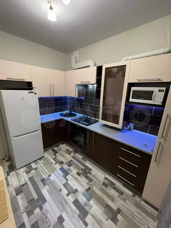 1-к. квартира, 37 м, 3/3 эт. - Фото 0