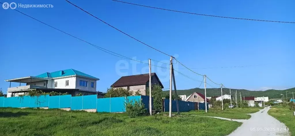 Дом в Семигорский, Виноградная улица (264 м) - Фото 1