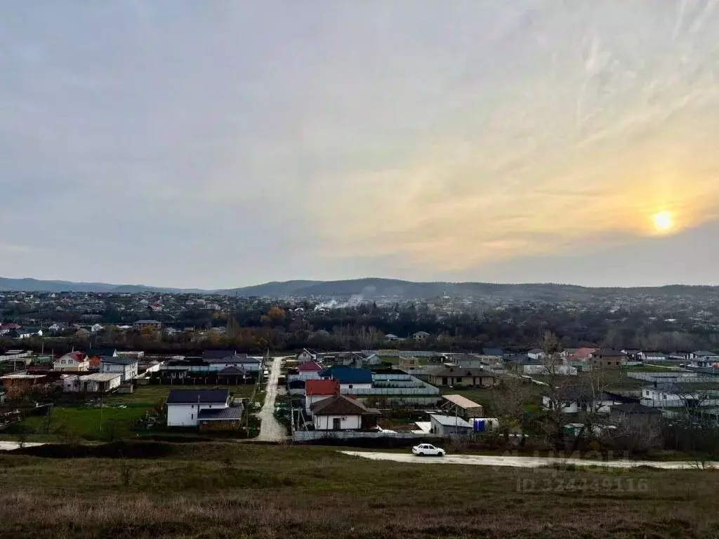 Участок в Крым, Симферопольский район, с. Доброе ул. Имени А. ... - Фото 2