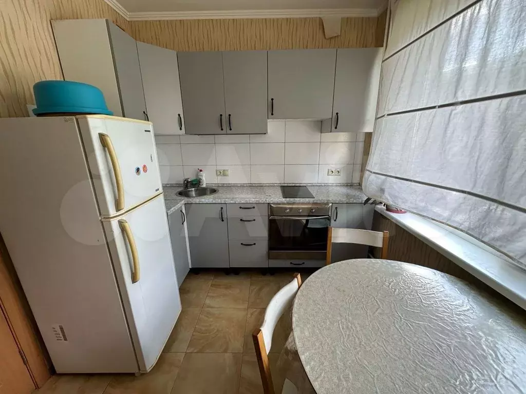 1-к. квартира, 30м, 1/3эт. - Фото 1