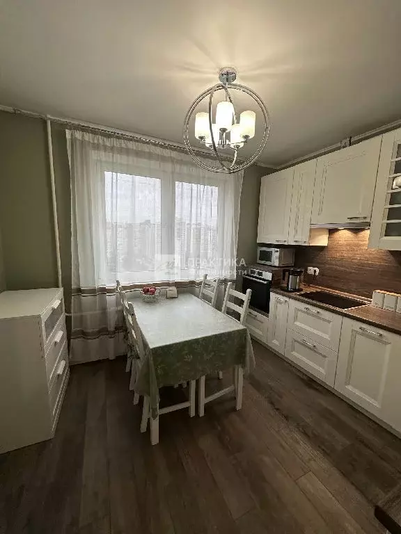 Продается 2-комнатная квартира - Фото 1