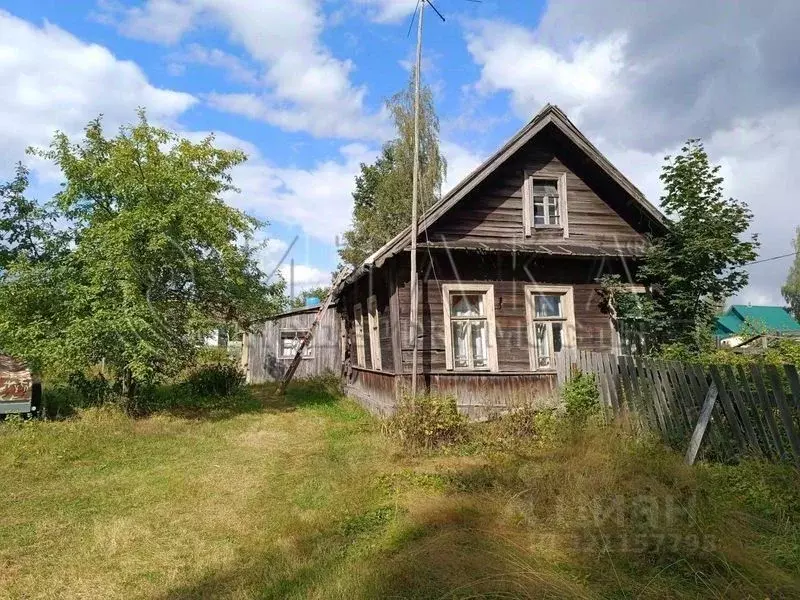 Дом в Ленинградская область, Лодейное поле просп. Октябрьский, 46 (56 ... - Фото 0