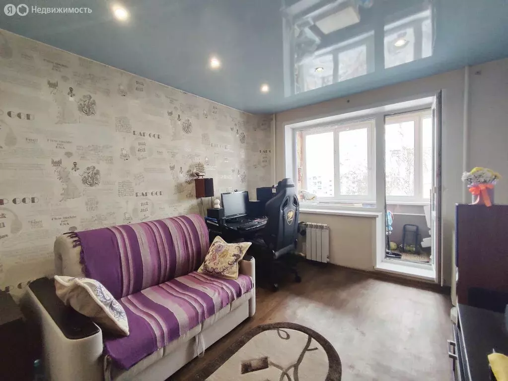 3-комнатная квартира: Курган, жилой район Заозёрный, 3-й микрорайон, ... - Фото 2