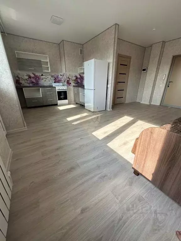 Студия Белгородская область, Старый Оскол ул. Свердлова, 6 (31.0 м) - Фото 1