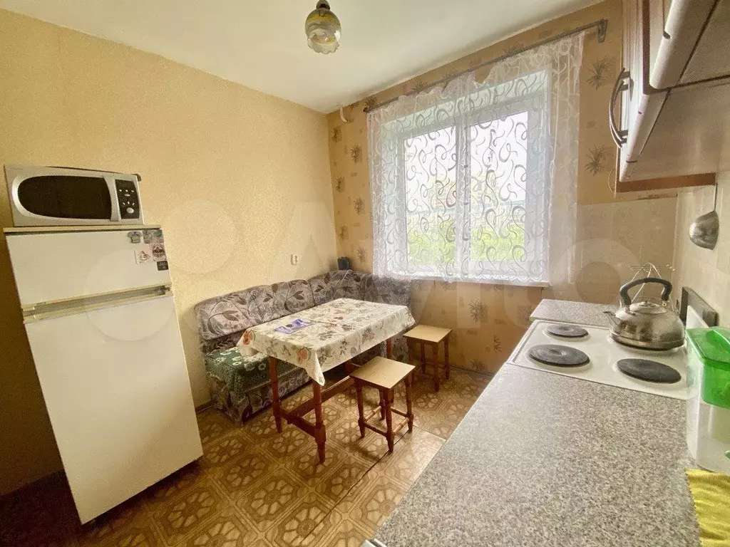 1-к. квартира, 42 м, 6/10 эт. - Фото 1