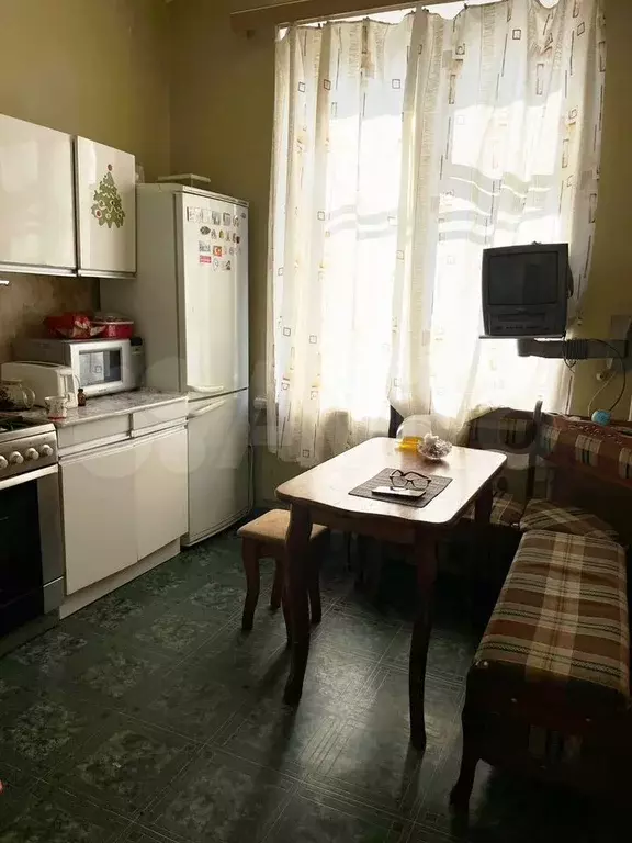 2-к. квартира, 60 м, 4/5 эт. - Фото 0