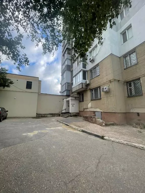 2-к кв. Крым, Симферополь ул. Ладыгина, 21 (53.0 м) - Фото 1