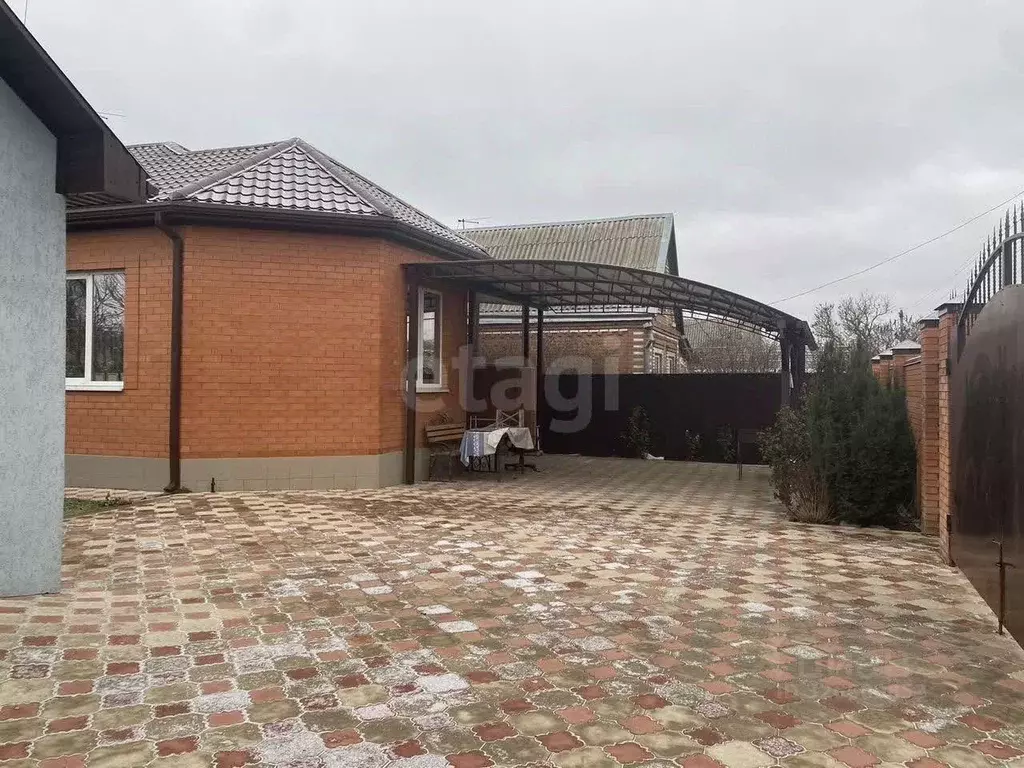 Дом в Ростовская область, Батайск Донская Чаша садовое товарищество, ... - Фото 0