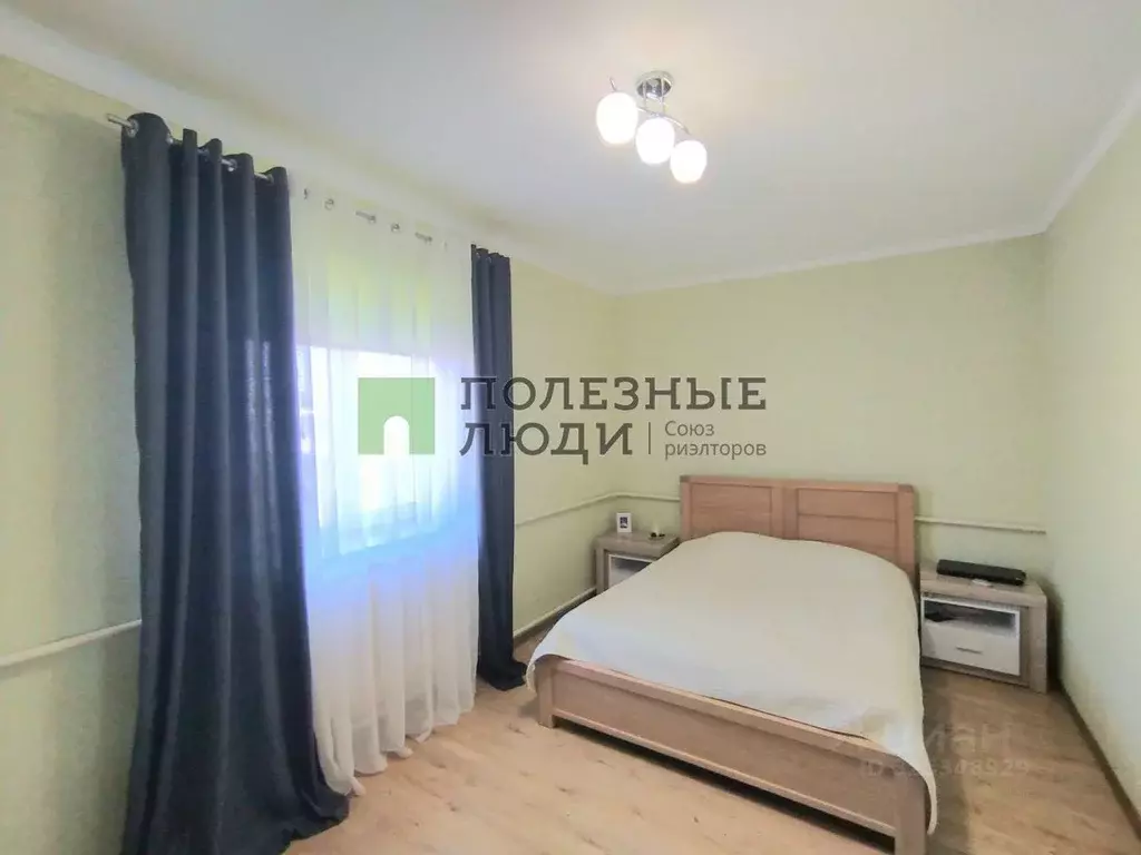 Дом в Крым, Сакский район, с. Суворовское ул. Виноградная, 24 (112 м) - Фото 2