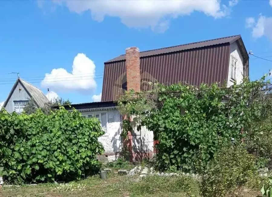 Дом в Белгородская область, Старооскольский городской округ, с. ... - Фото 0