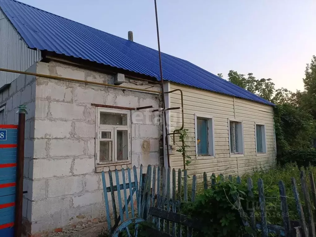 Дом в Белгородская область, Вейделевский район, с. Клименки  (35 м) - Фото 1