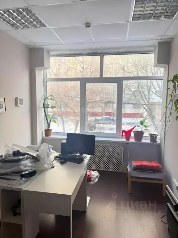 Офис в Москва ул. Шверника, 13К2 (132 м) - Фото 2