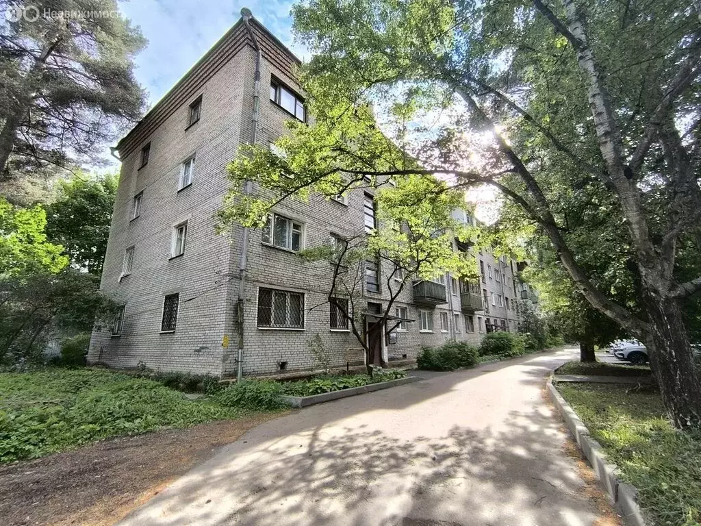 3-комнатная квартира: посёлок городского типа Малаховка, улица ... - Фото 1