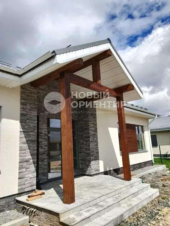 Дом в Свердловская область, Екатеринбург Гринтер кп,  (125 м) - Фото 1